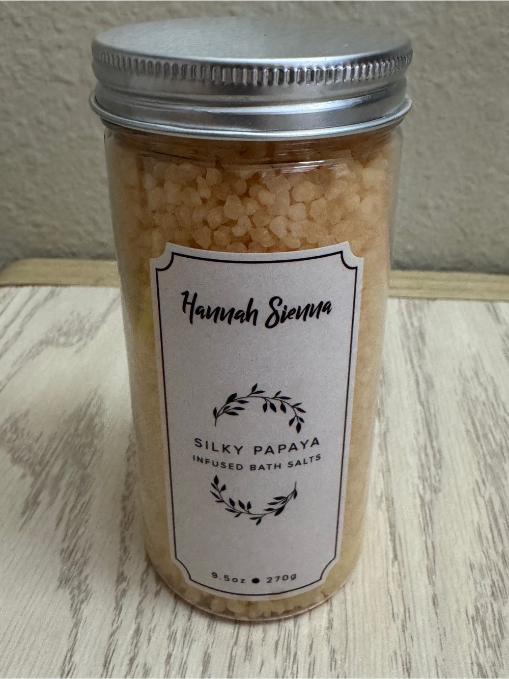 Hannah Sienna Silky Papaya Infused Bath Salts Size 9.5 Oz